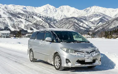 白馬のミニバンレンタル — ヴォクシー・ノア・セレナ — 7〜8人乗り・4WD・スキー旅行・グループ旅行